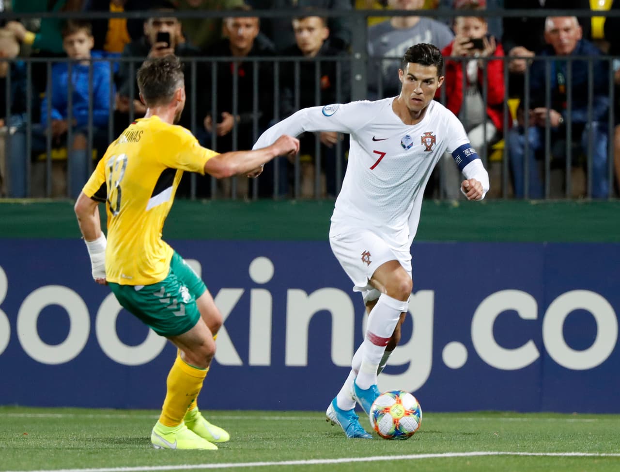 Lituania 1-5 Portugal