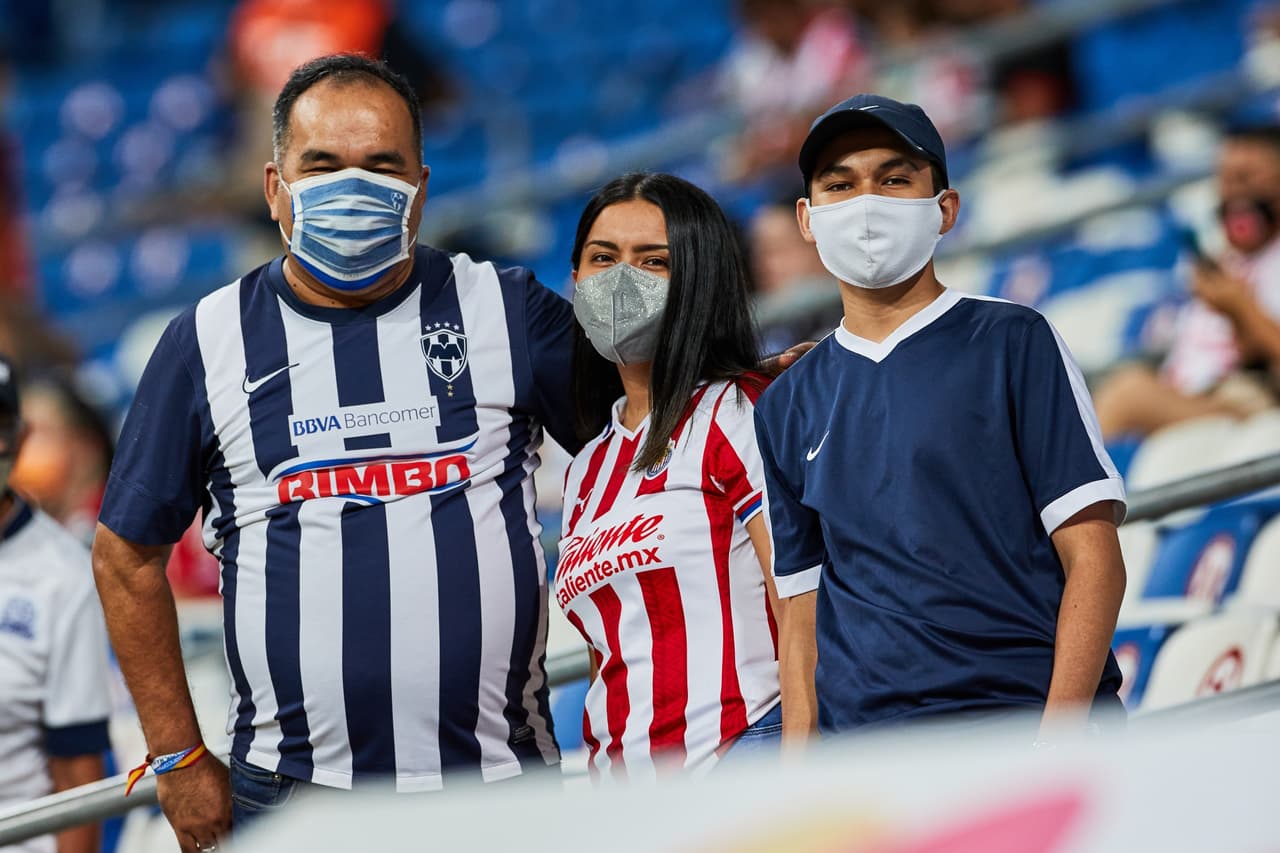 Chivas y Rayados no pudieron hacerse daño en un partido que tuvo llegadas, pero también dos equipos que por momento priorizaron defenderse que buscar la victoria en el marco de la Jornada 6.