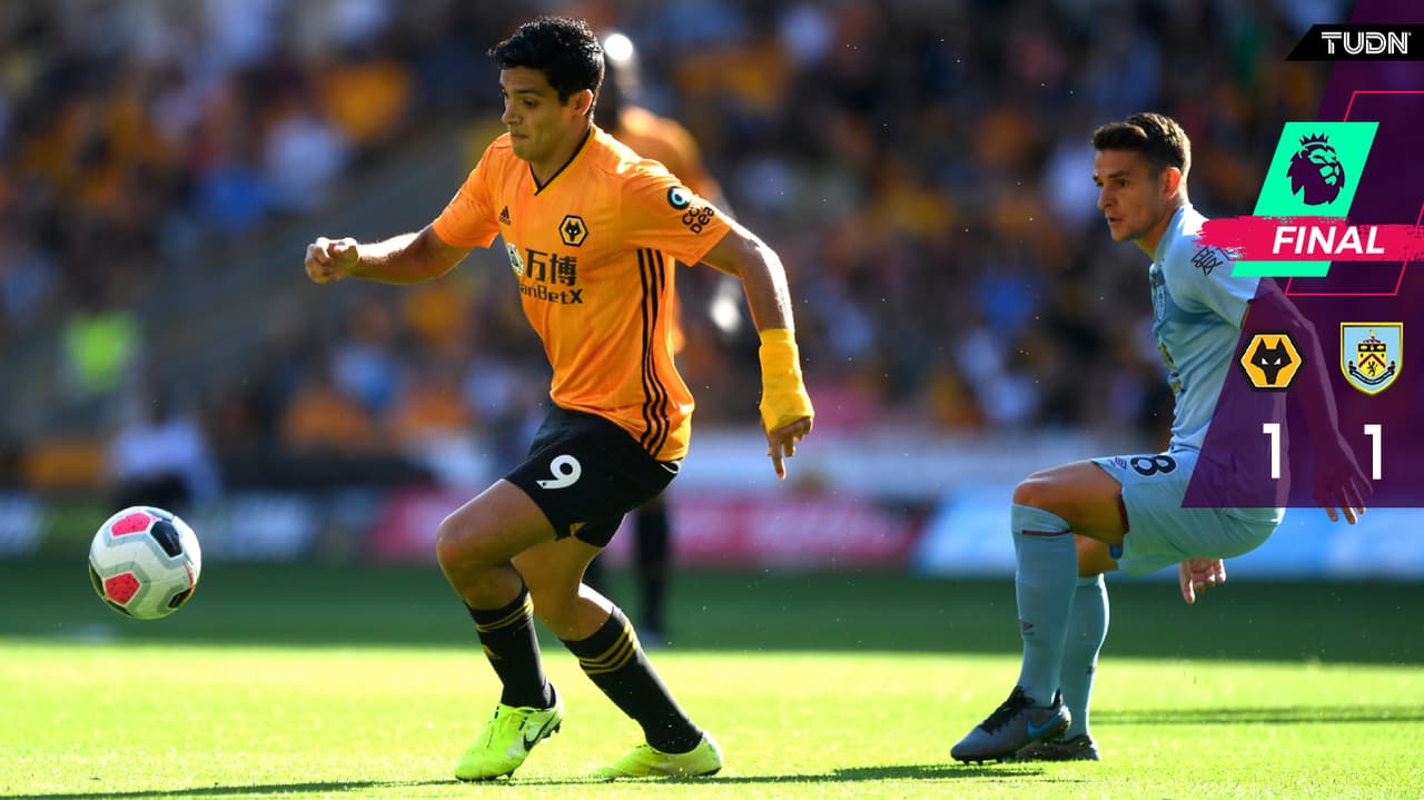 Jiménez se viste de héroe y rescata punto para los Wolves