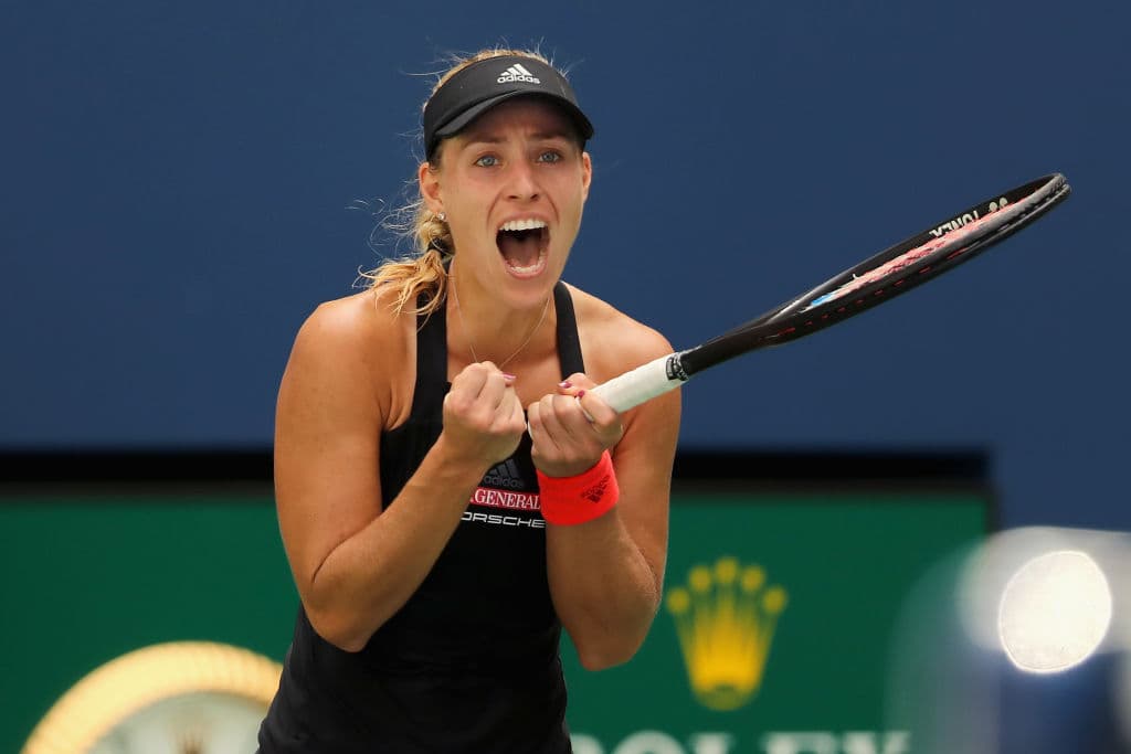 La cuarta preclasificada del certamen la alemana Angelique Kerber sufrió más de la cuenta para avanzar en su juego de segunda ronda. En tres sets superó a Johanna Larson de Suecia (6-2, 5-7 y 6-4).