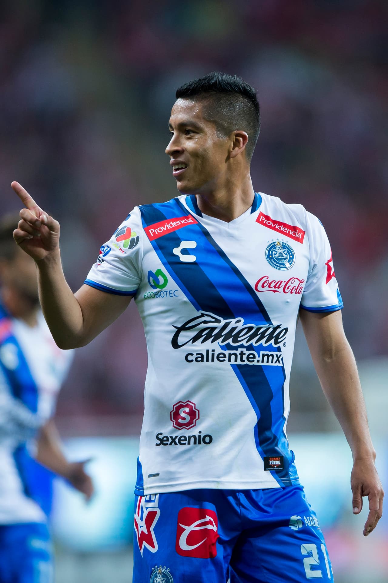 Poco a poco, la balanza se comenzó a inclinar hacia los visitantes.