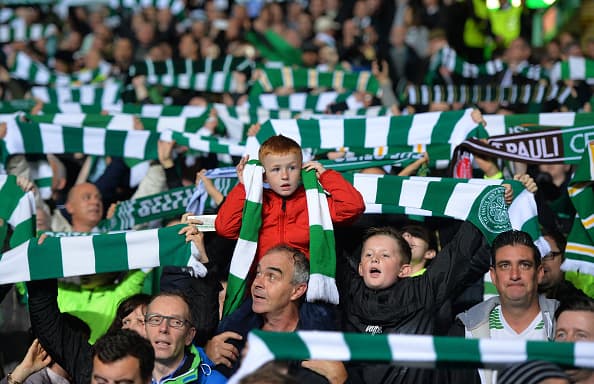 Niño del Celtic habla al club para disculparse por no ver un partido