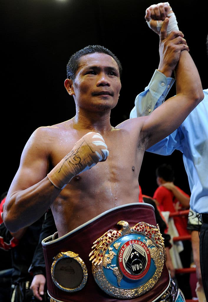 Donnie Nietes sigue extendiendo su reinado en las 112 libras.