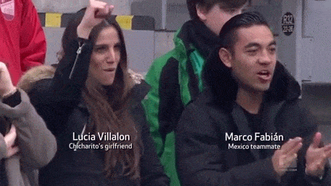 Marco Fabián y la novia de 'Chicharito' lo apoyaron en el Bayern Leverkusen vs. Dortmund