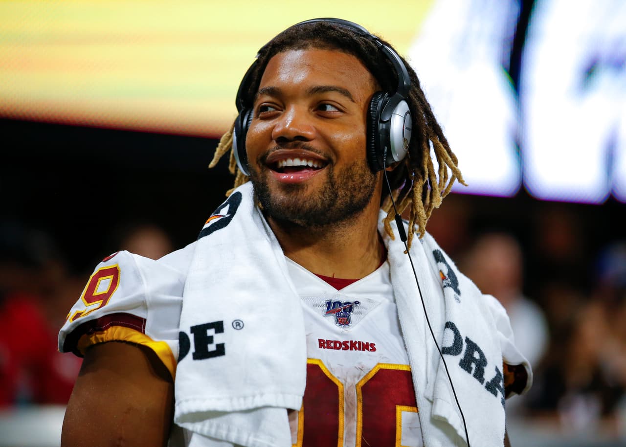 Derrius Guice va a perder acción por lesión en la rodilla