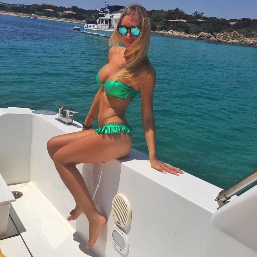 La bella italian es ferviente seguidora del fútbol y su equipo favorito es la Roma, y claro, de la selección de su país.