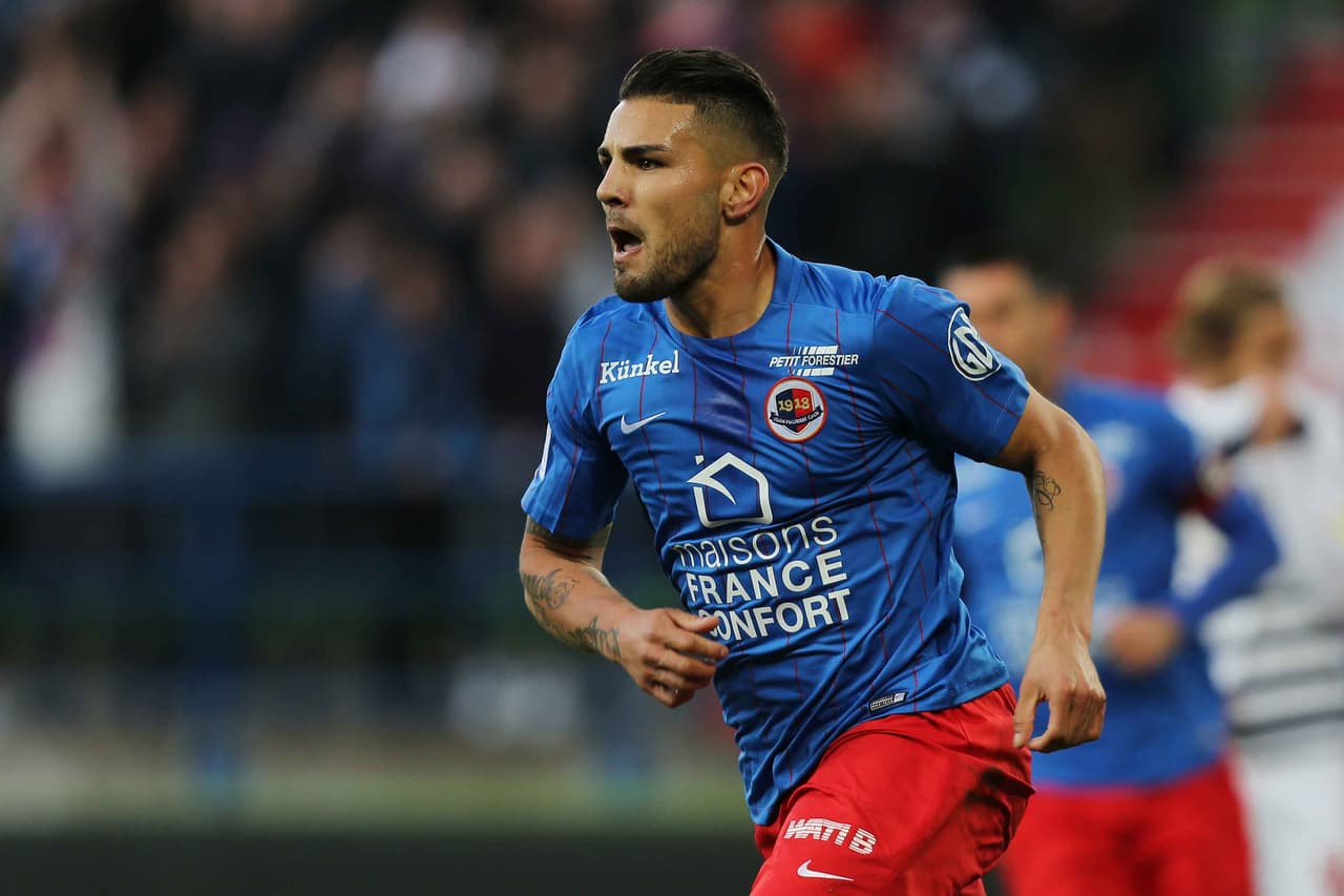 Andy Delort, el nuevo francés en la mira de Tigres