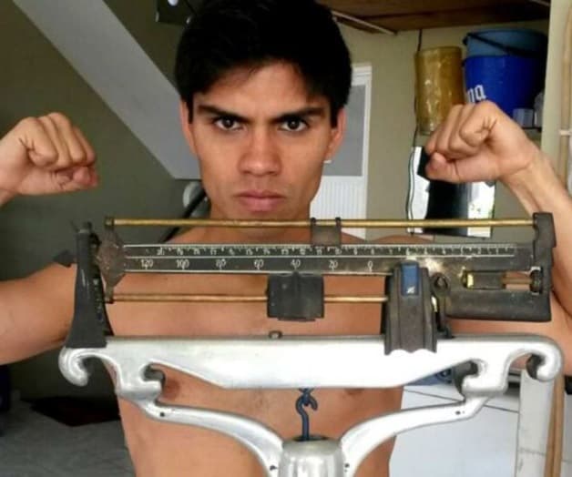 Pedro Guevara y Ganigan López cumplieron con prepesaje