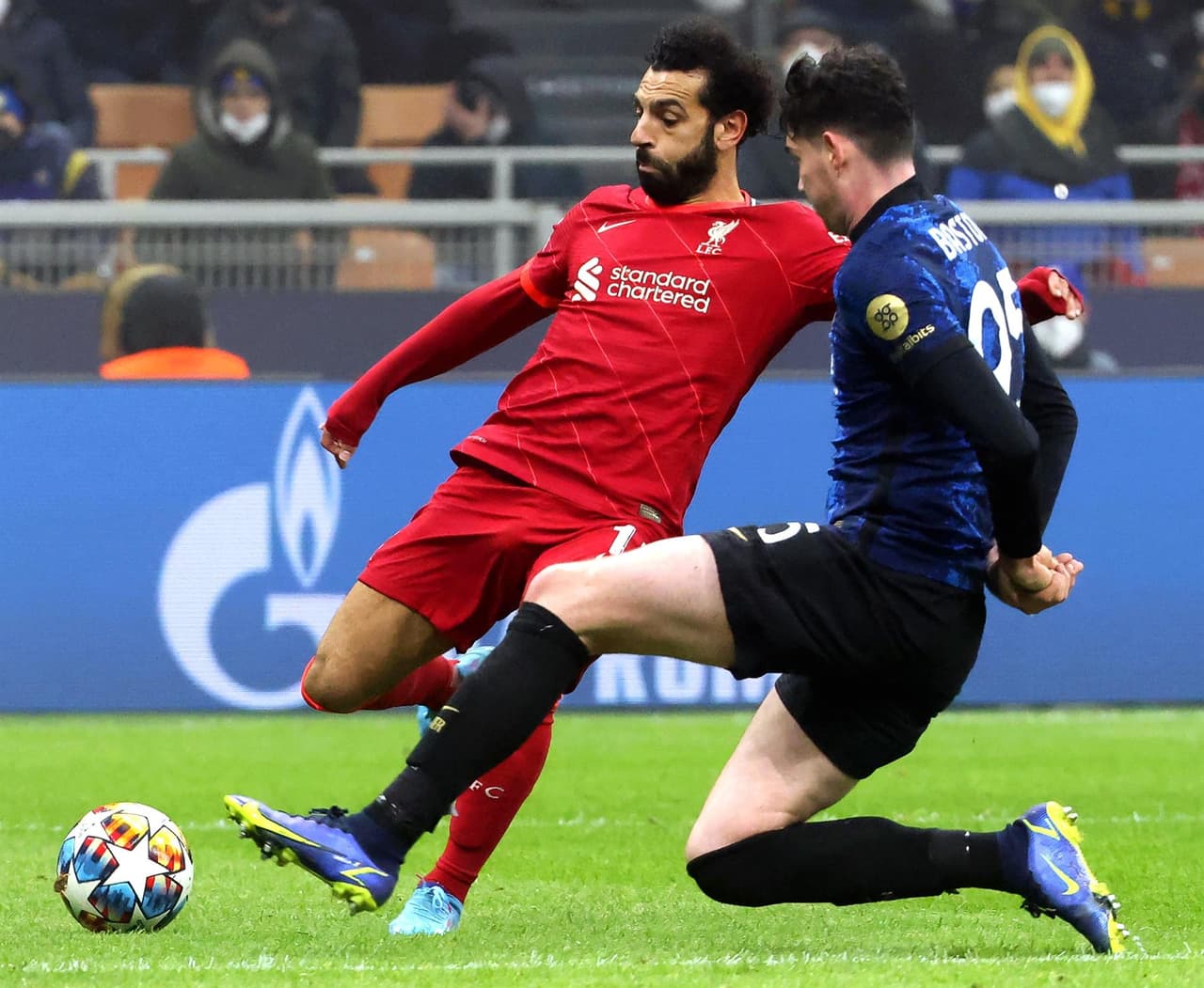 Liverpool se impone 2-0 ante el Inter de Milan durante el partido de ida en Octavos de Final de la UEFA Champions League, con anotaciones de Roberto Firmino y Mohamed Salah. Los Reds llevarán la ventaja para el juego de regreso.