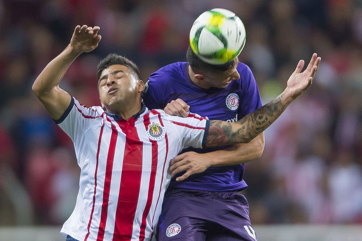 El juego fue muy parejo durante los 90 minutos, siendo dos factores clave los que desequilibraron el marcador.