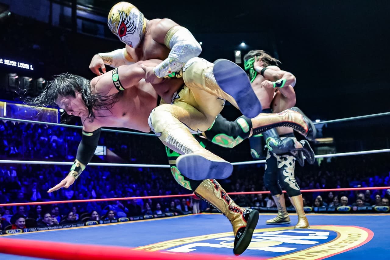 Explota la dinamita de plata y oro en la Arena México