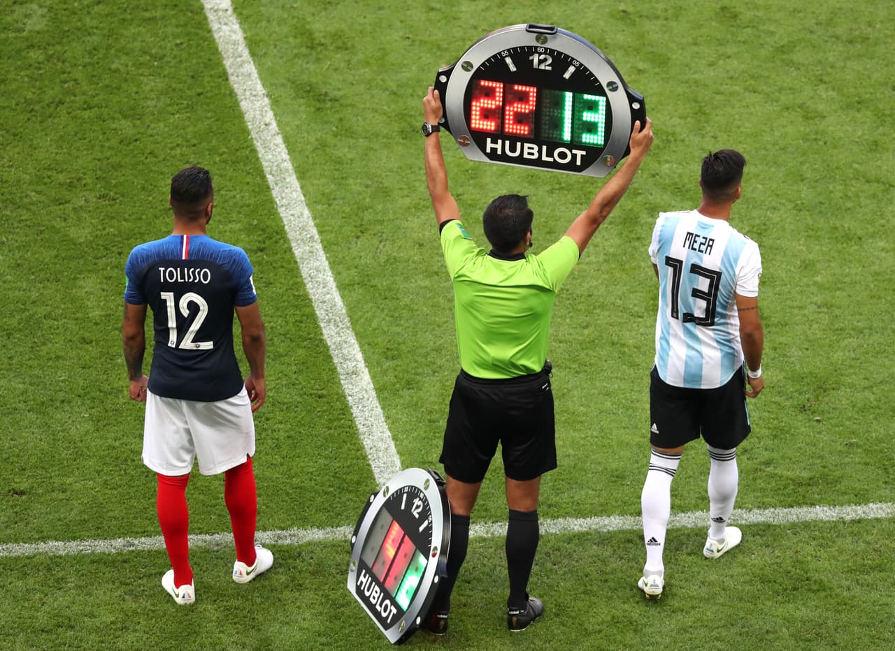 En circunstancias normales, el volante Maxi Meza de Independiente de Avellaneda, quien jugó en Rusia 2018,
<b>sería material de exportación para Europa</b>.