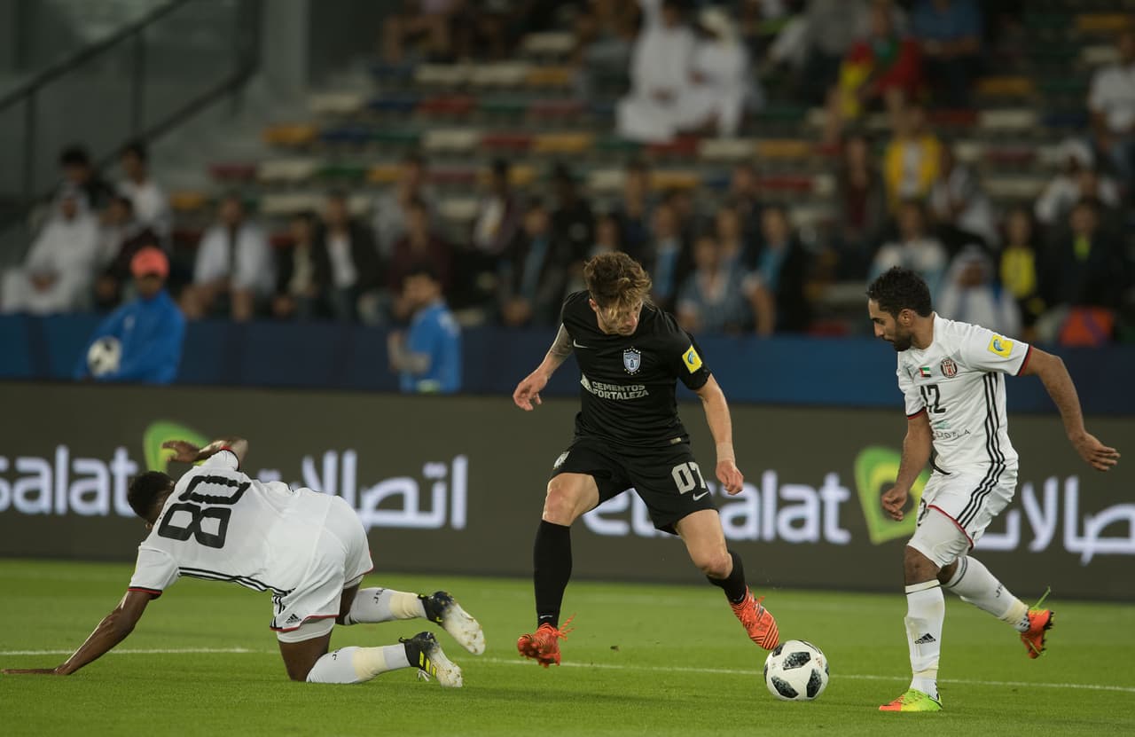Pachuca demostró su superioridad contra el equipo árabe, que días antes puso e aprietos al Real Madrid.