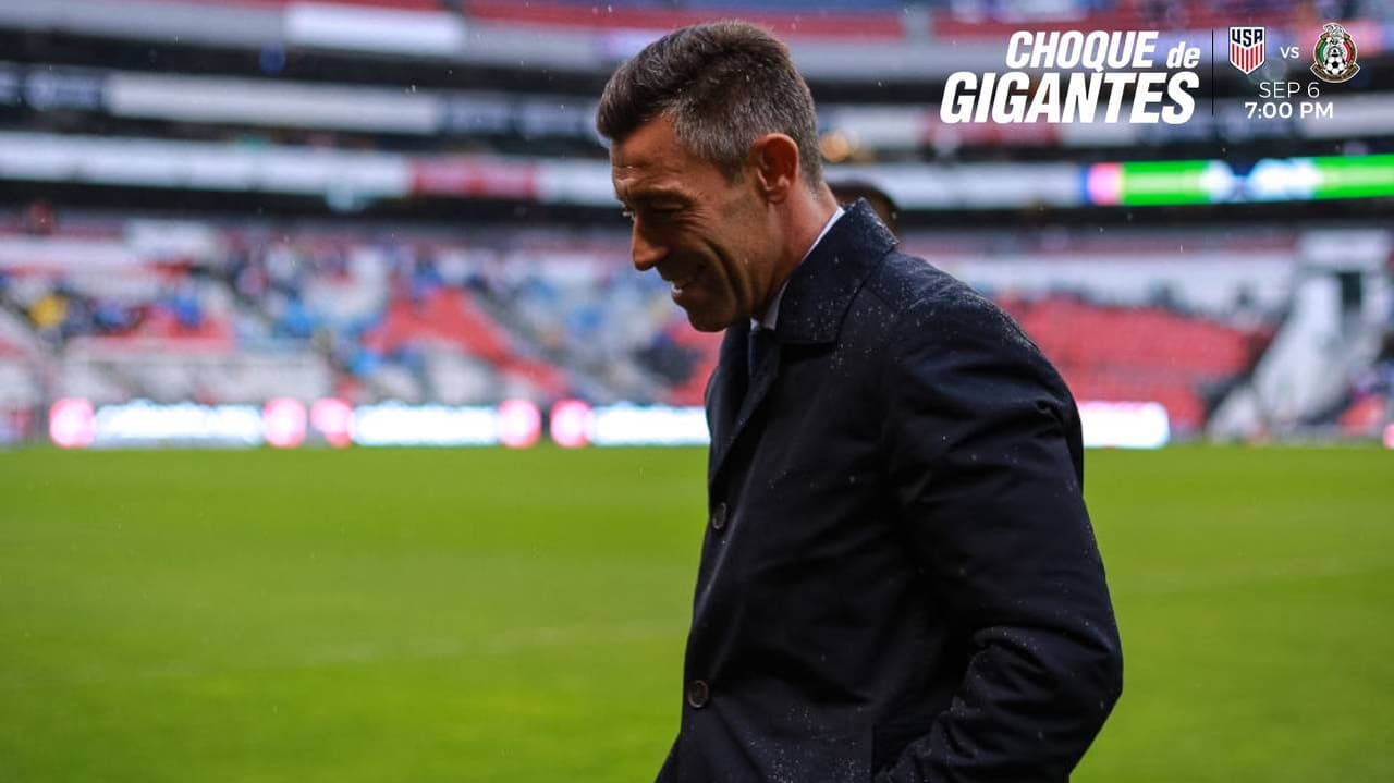 Multan a Pedro Caixinha y Miguel Herrera es suspendido