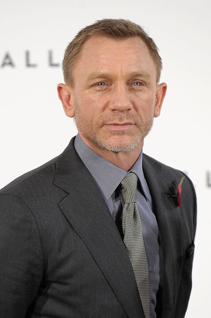 Esta vez las posibilidades son inmensas y aunque algunas cosas no vayan a cambiar, este futuro es muy prometedor para el personaje creado por Ian Fleming.
<br>