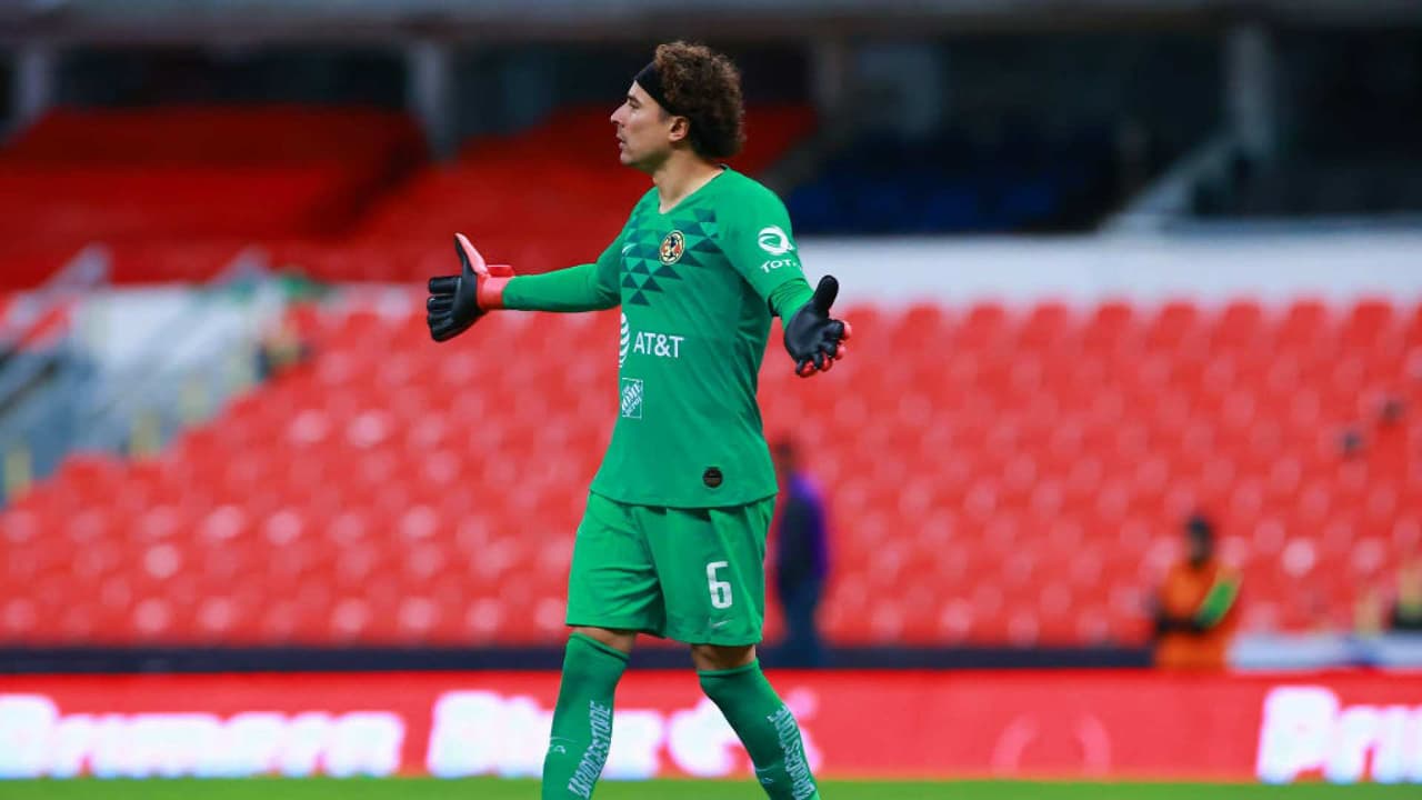 Guillermo Ochoa de cara al Clásico: “Miedo no existe”