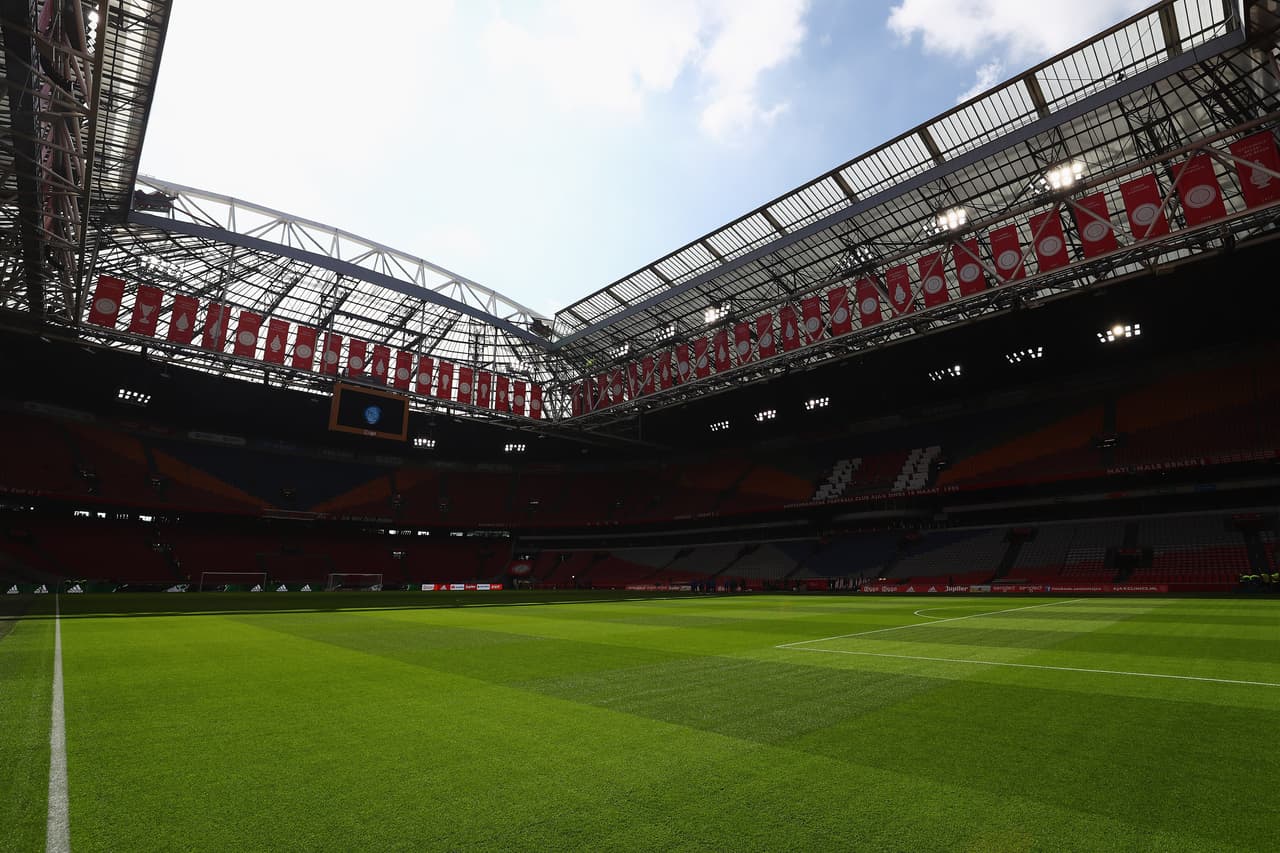 Estadio del Ajax pasará a denominarse Johan Cruyff Arena