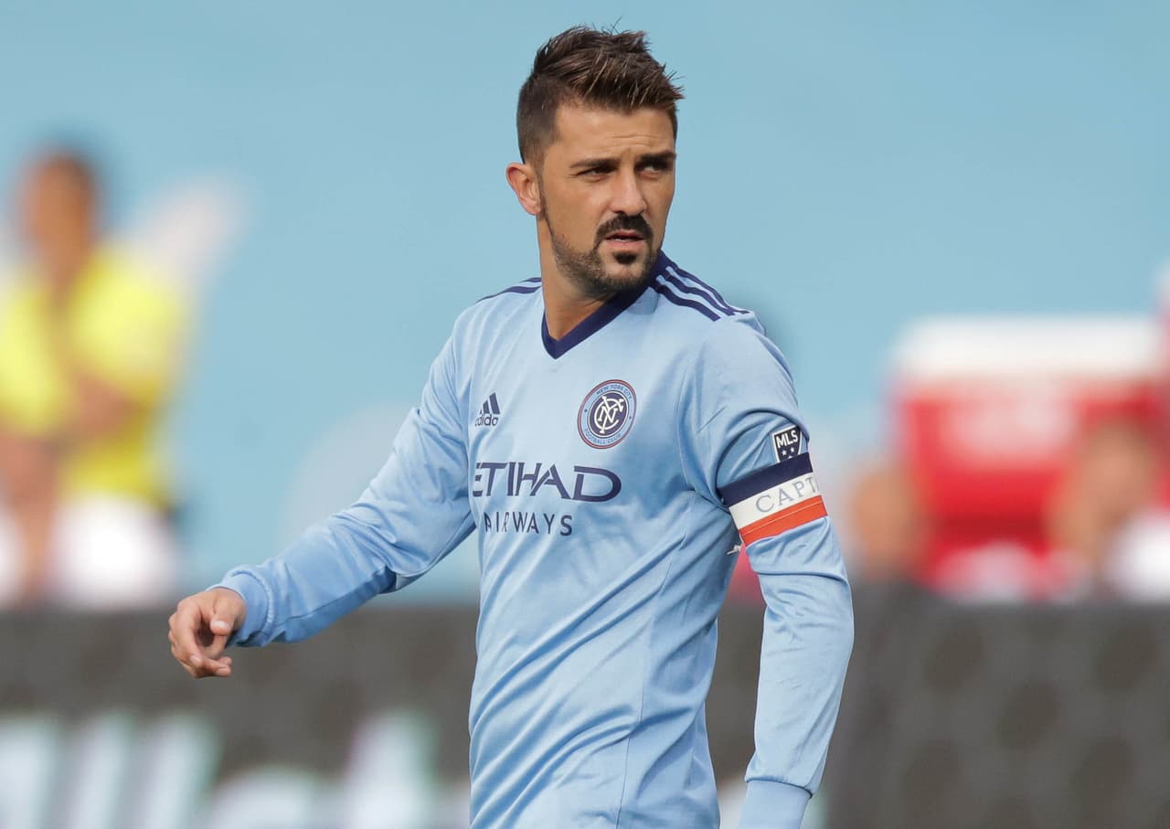 Todos los elogios parecen pocos para David Villa. 'El Guaje' definió el clásico frente a New York Red Bulls con un 'hat-trick', y ese terceto de goles le sirve para estar hoy como líder de la tabla de goleo de la temporada regular de la MLS. (USA Today Images)