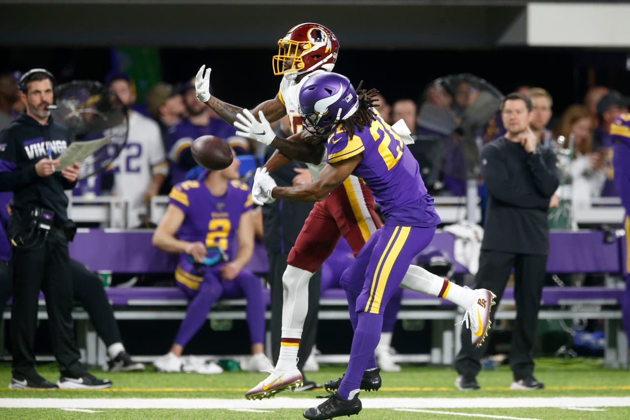 Washington Redskins 9-19 Minnesota Vikings. Adrian Peterson sigue haciendo historia en yardas por tierra.