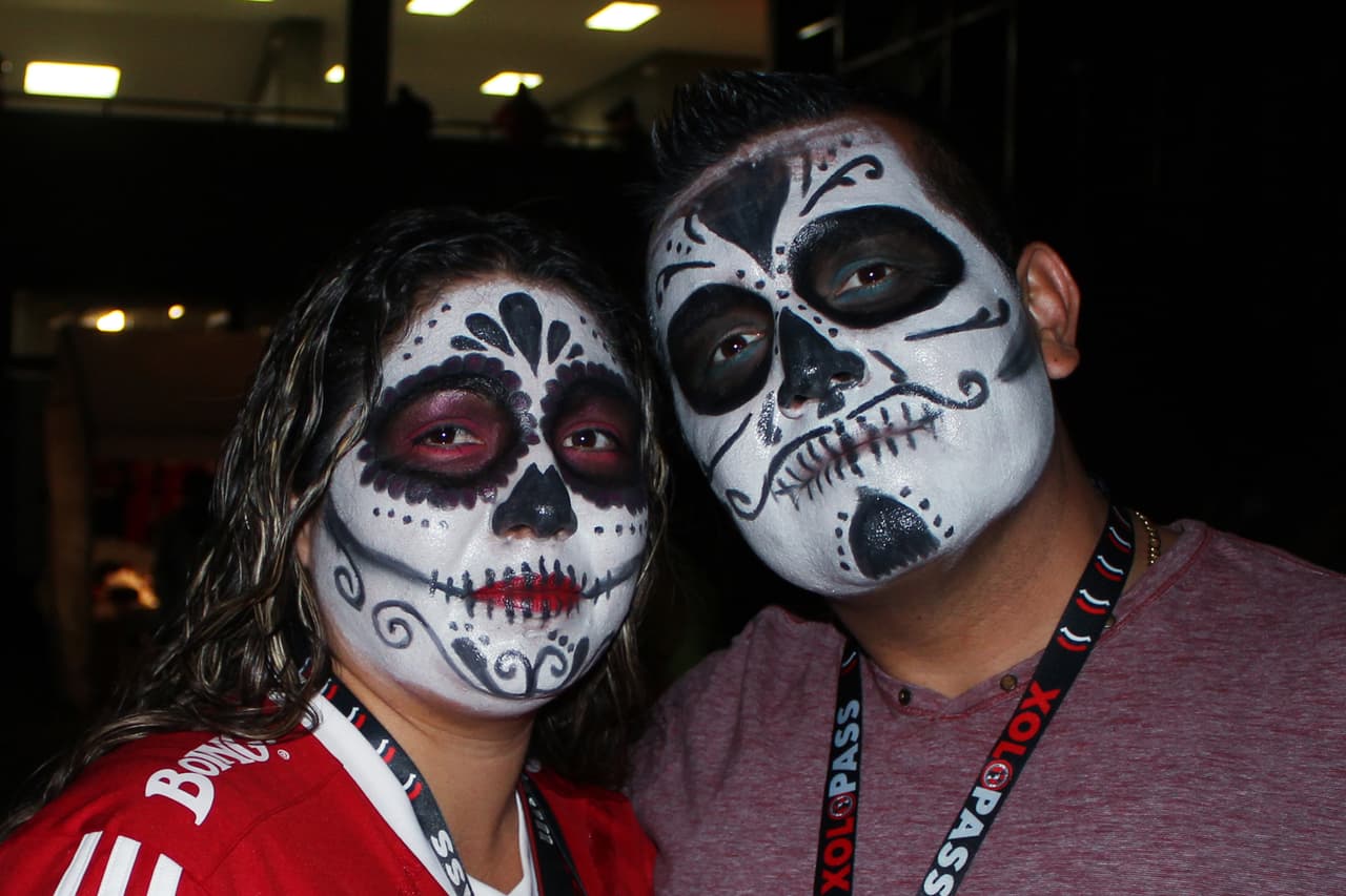 El colorido de la afición en la Jornada 15