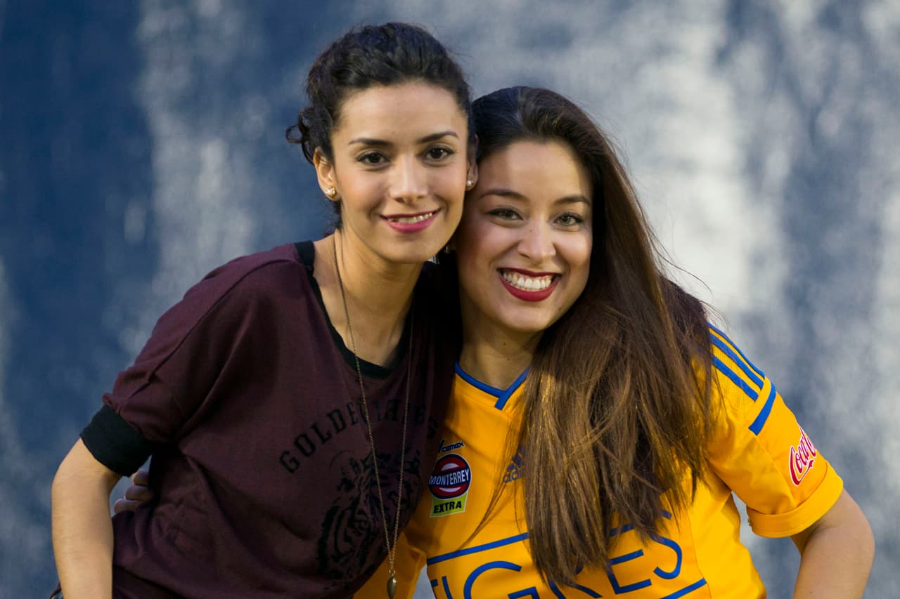 El colorido de la afición en la Jornada 15