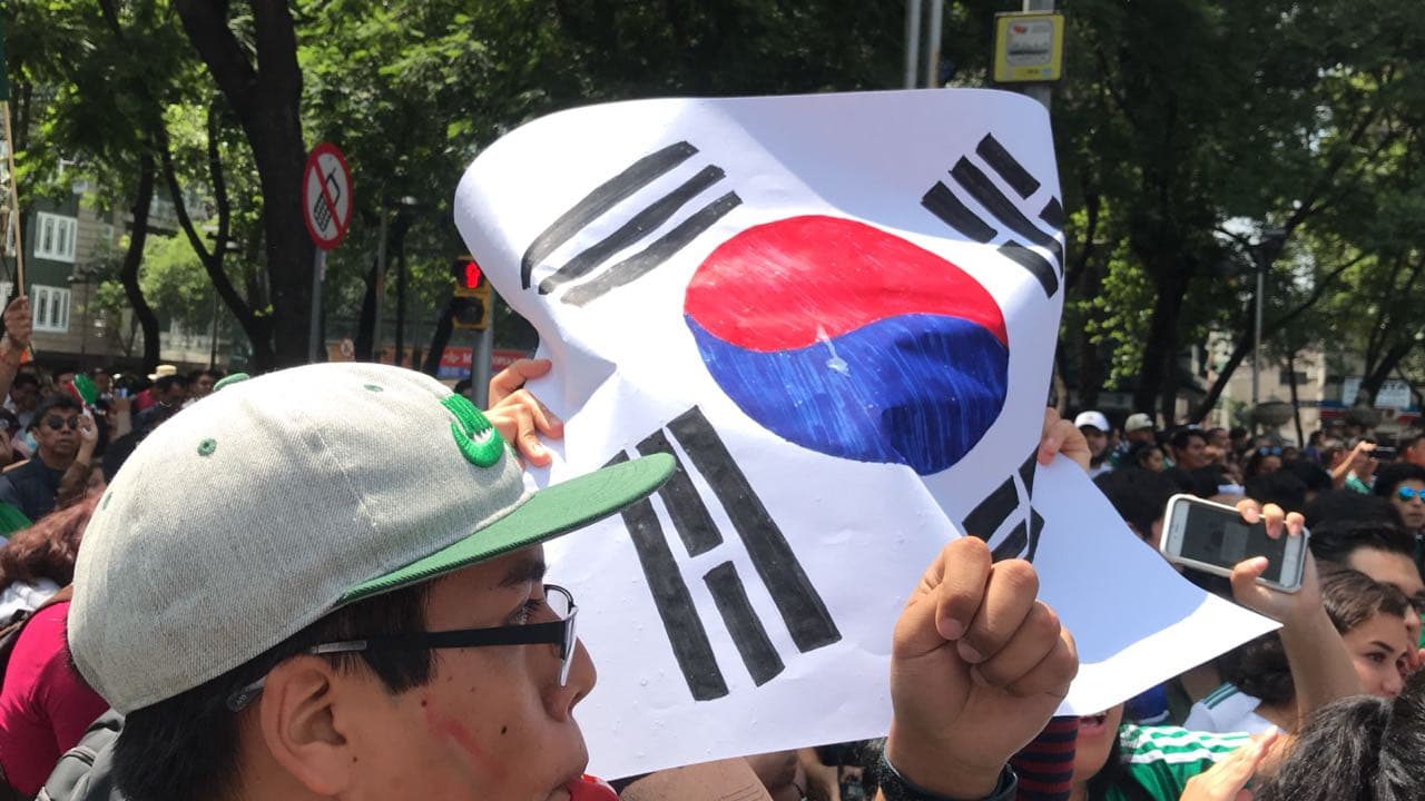 Lo que pocos pensaban era que Corea del Sur iba a ser el que salvara la fiesta de México. Eso sí, unos precavidos iban preparados.