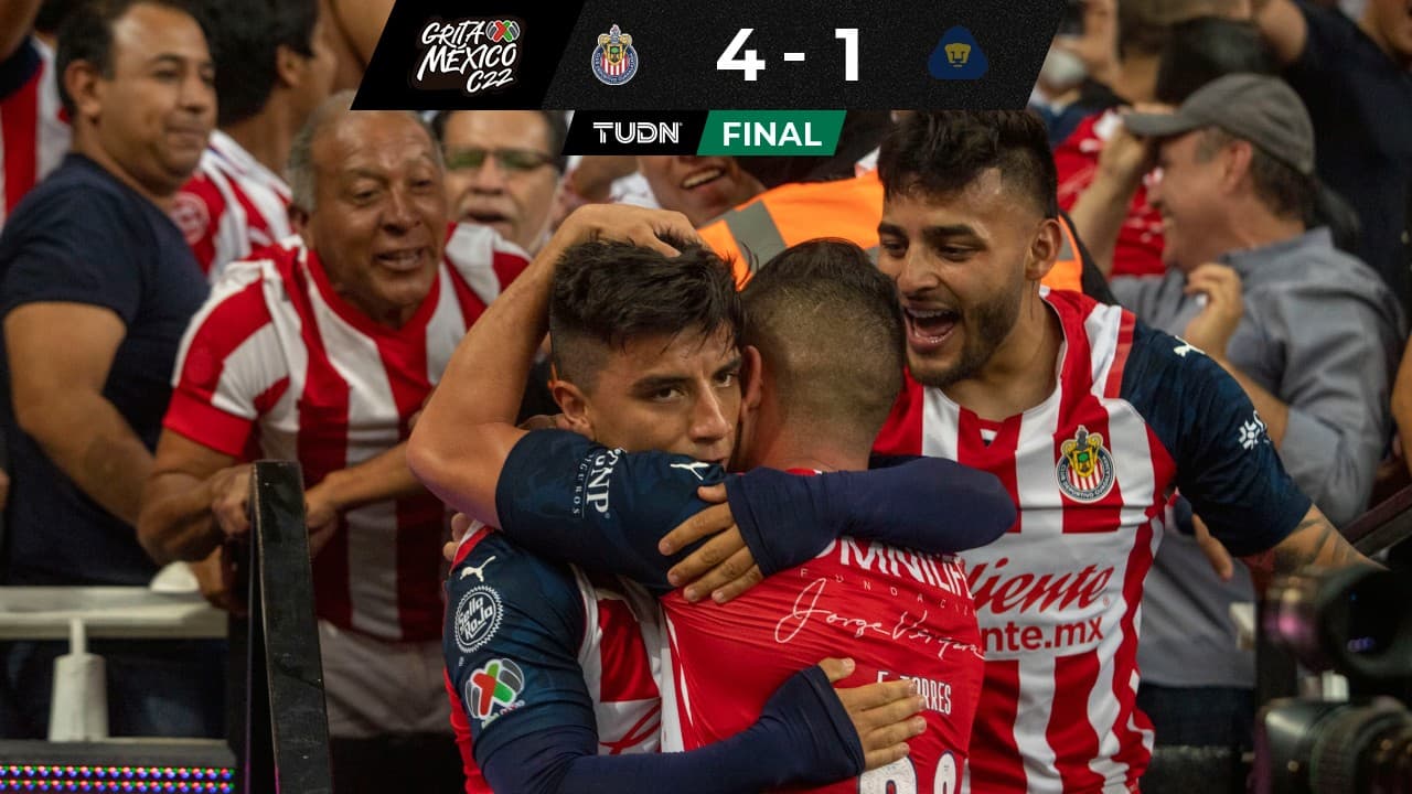 Chivas lo firma todo, golea a Pumas y avisa al Atlas