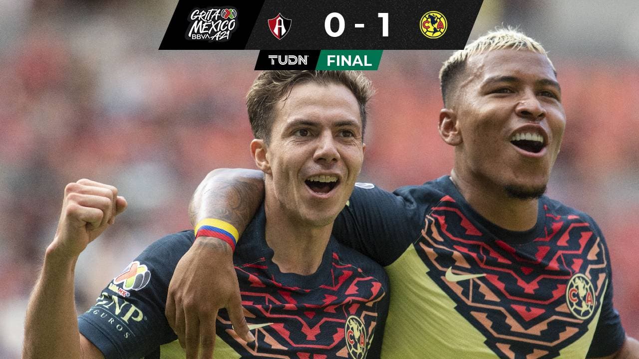 Invicto, líder y victoria con uno menos del América ante el Atlas
