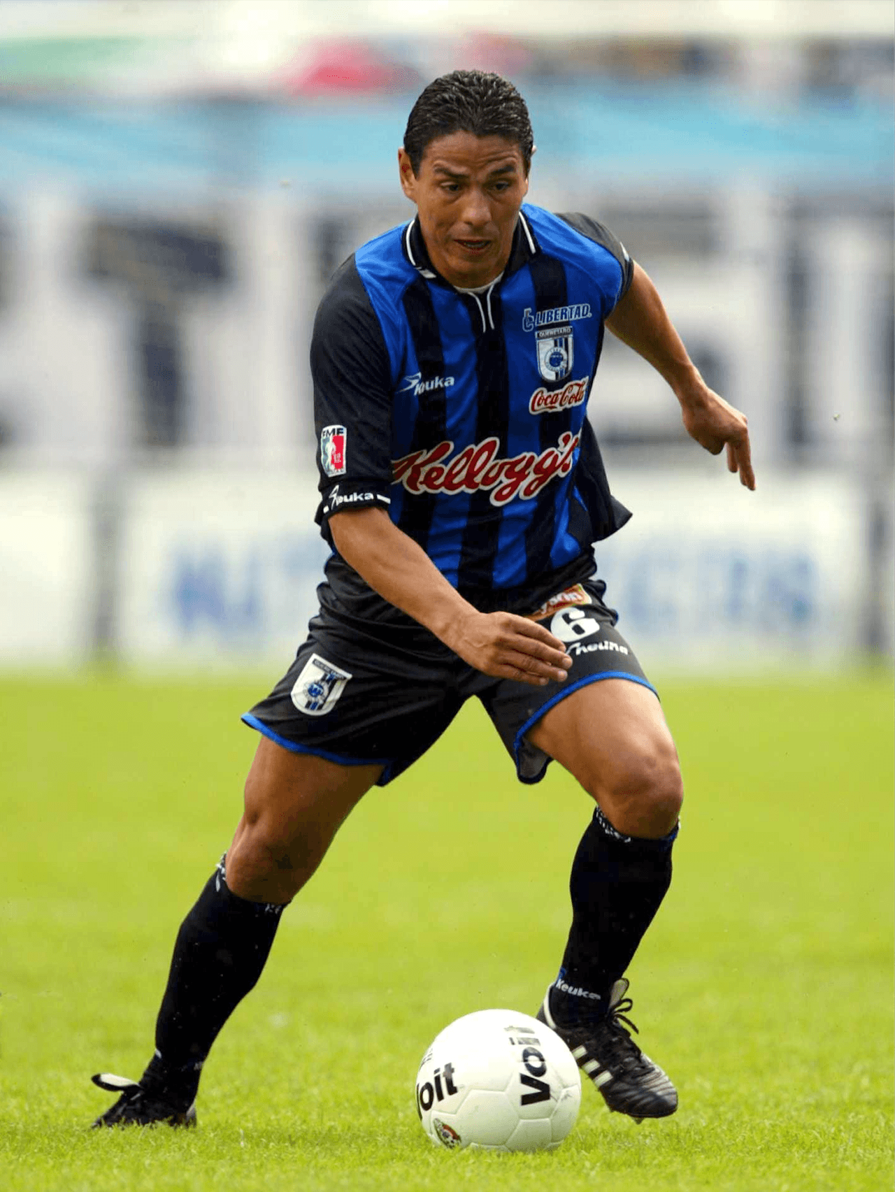 Alfonso Sosa, DT del Necaxa, centrocampista.