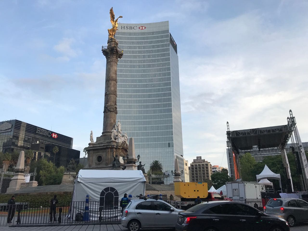 El Ángel de la Independencia recibió la fiesta por los triunfos contra Alemania y Corea del Sur en los dos primeros partidos.
