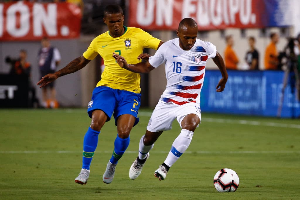 Julian Green (derecha) intentó crear las opciones de ataque para el Team USA.