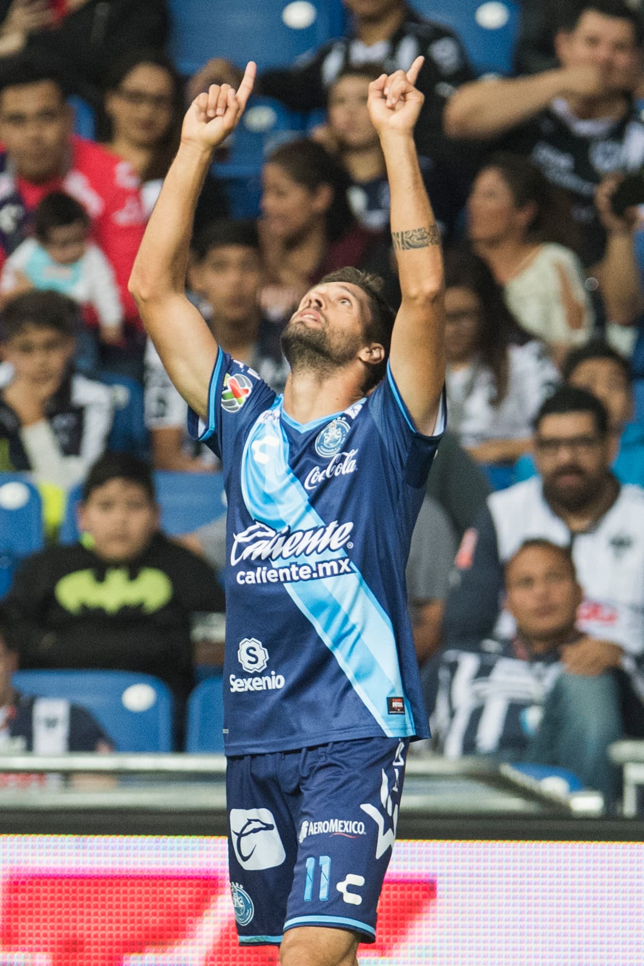 Siendo este su tercer gol en la temporada, y el tercero con el equipo mexicano, González fue el encargado de ponerle presión a Monterrey ante su público.
