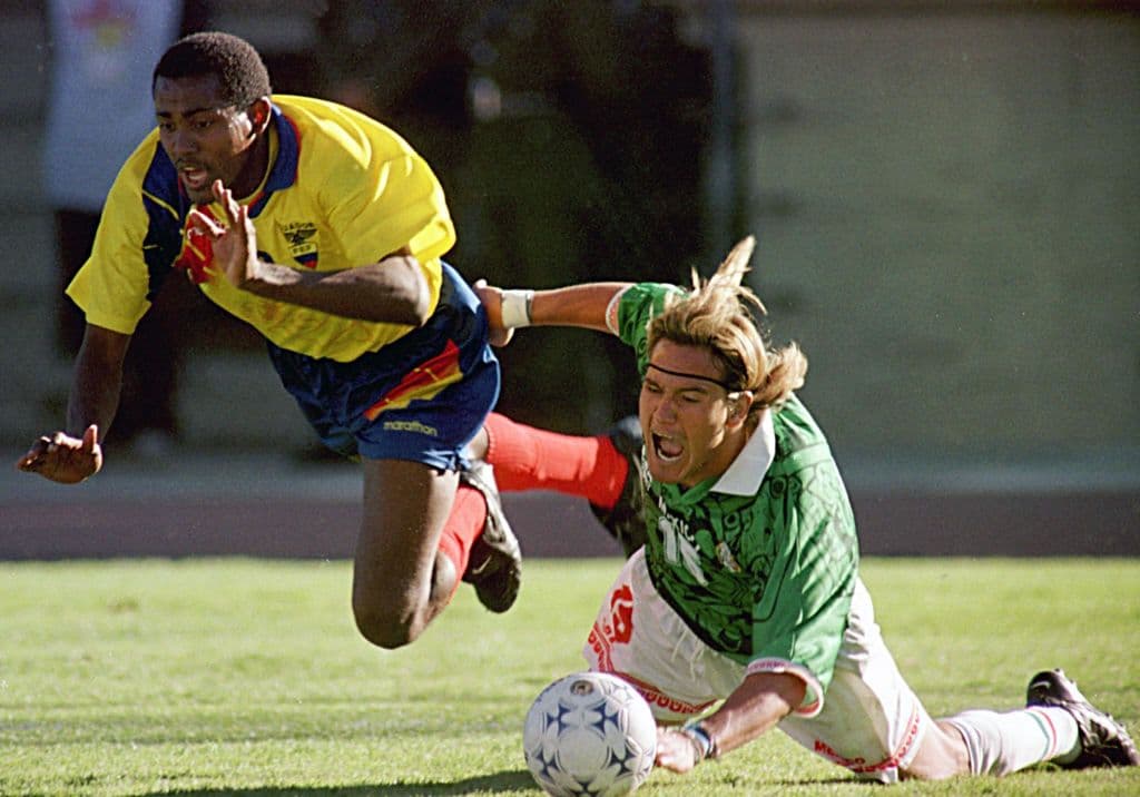 Luego, en los Cuartos de Final enfrentó a Ecuador y tras un empate a un gol, avanzó en penales.
<br>Sin embargo, recibió un muy rígido arbitraje en la ronda de Semifinales y tras una derrota de 3-1 ante Bolivia debió disputar el duelo por el tercer lugar.