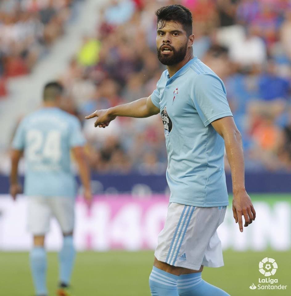 Néstor Araújo: este sábado el Celta tiene un duro juego visitando al Celta de Vigo y el defensor estará presente. En el último juego –0-0 con Leganés– fue titular en el equipo de Miguel Cardoso.