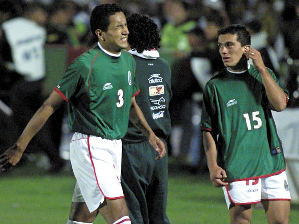 Mientras, los colombianos derrotaron a los venezolanos (2-0), a los ecuatorianos (1-0) y a los chilenos (2-0) en la ronda de grupos.
<br>En los Cuartos de Final se impusieron a Perú (3-0) y a Honduras (2-0) en las Semifinales.