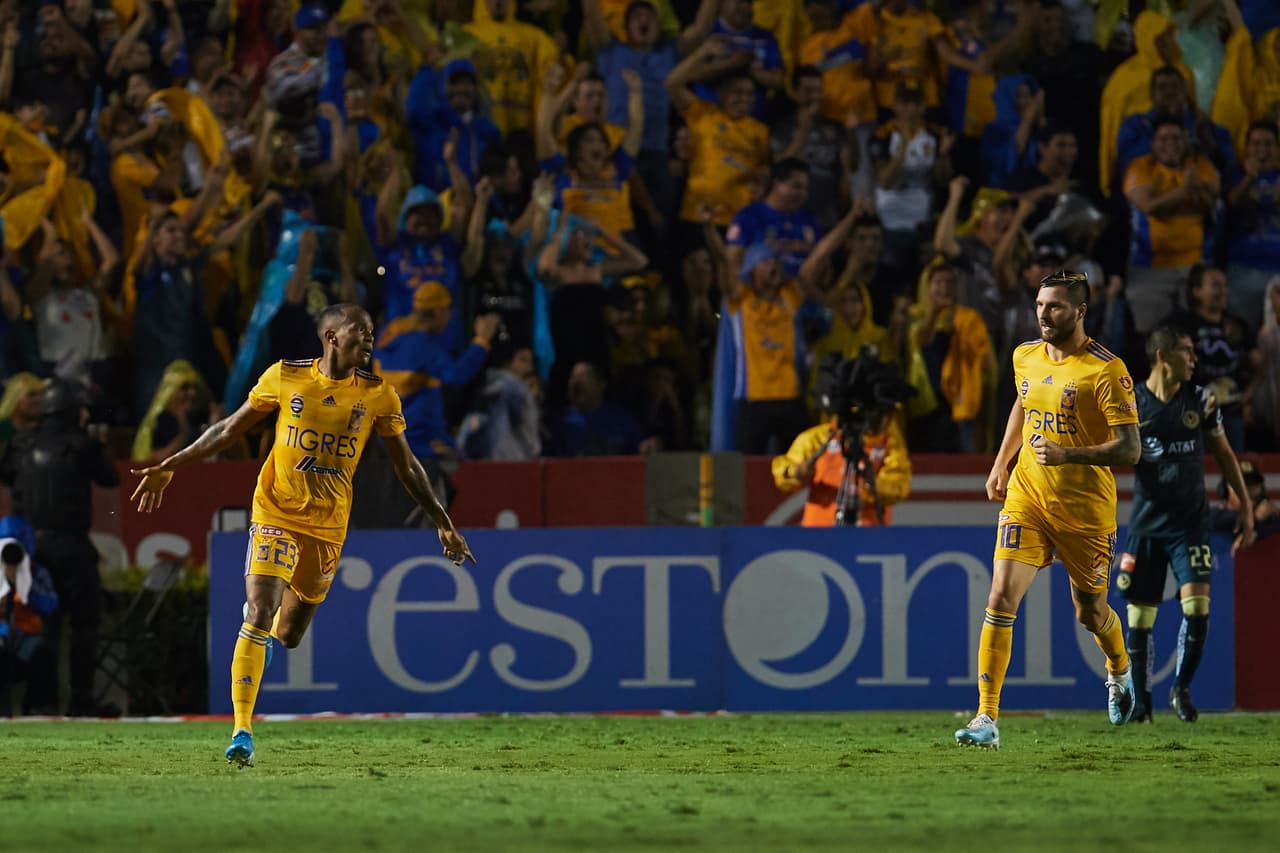 Con un disparo potente de larga distancia, Luis Quiñones abrió el marcador para los locales.