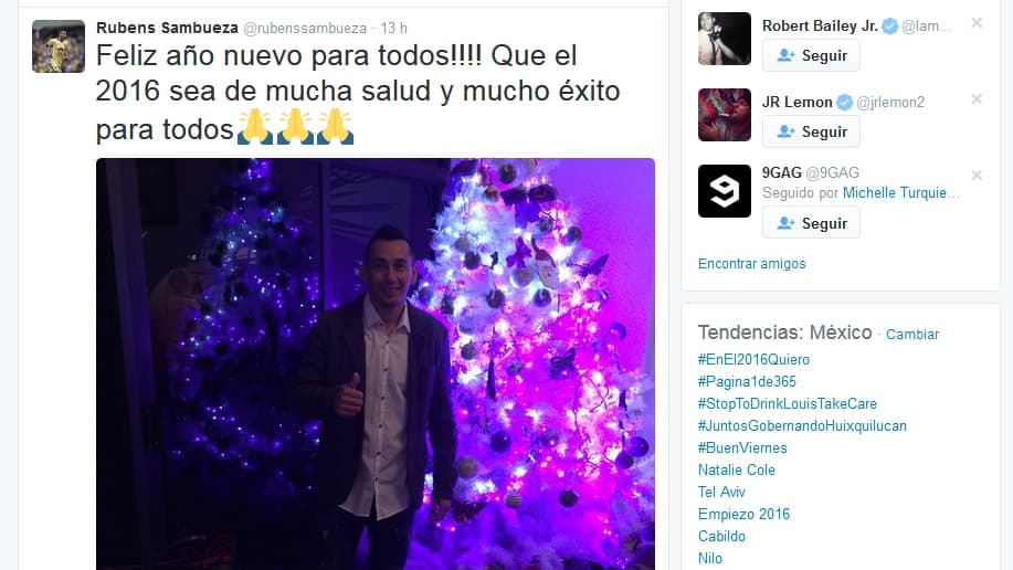 En las redes sociales las estrellas del balompié desearon a sus fanáticos un gran 2016.