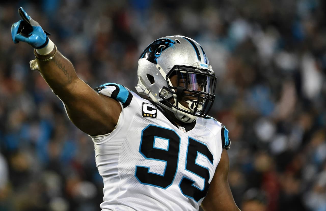 El liniero defensivo Charles Johnson visitó a los New York Giants en busca de trabajo