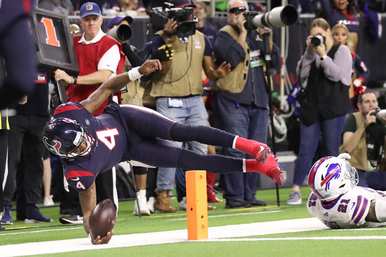 Houston Texans
<b> 22-19</b> Buffalo Bills | Los Houston Texans jugarán ante Kansas City Chiefs en Arrowhead Stadium en la Ronda Divisional.