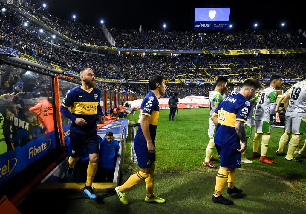 La Bombonera se desbordó en aliento hacia el jugador italiano.