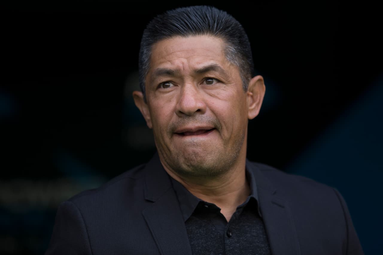 Ignacio Ambriz y América tomarán medidas por tarjetas rojas