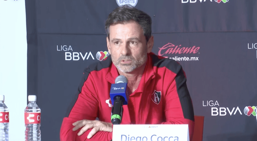 Diego Cocca resta presión al Atlas por el campeonato