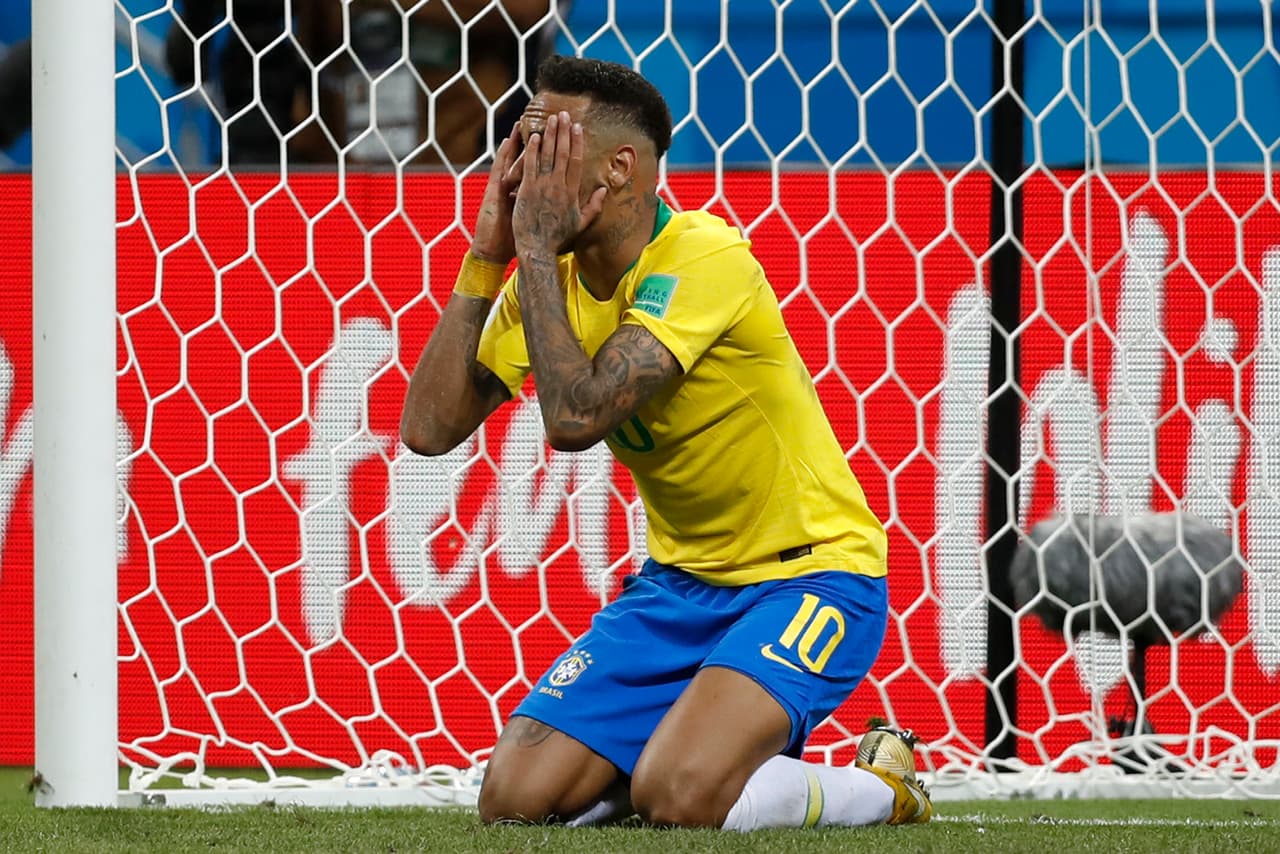 Lesión del bíceps femoral, se espera que esté fuera 28 días y no particiè en tres encuentros, entre ellos el Clásico de Francia.