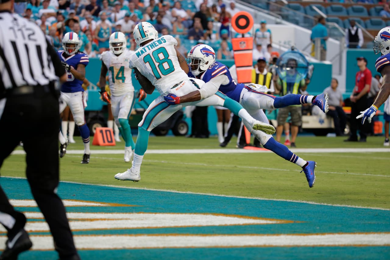 Los Buffalo Bills destrozaron a los Miami Dolphins y los derrotaron 41-14 en la semana 3 de la NFL, he aquí las mejores imágenes del partido.