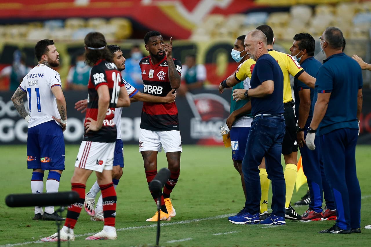 Acusan racismo en Brasil contra Gerson, jugador de Flamengo