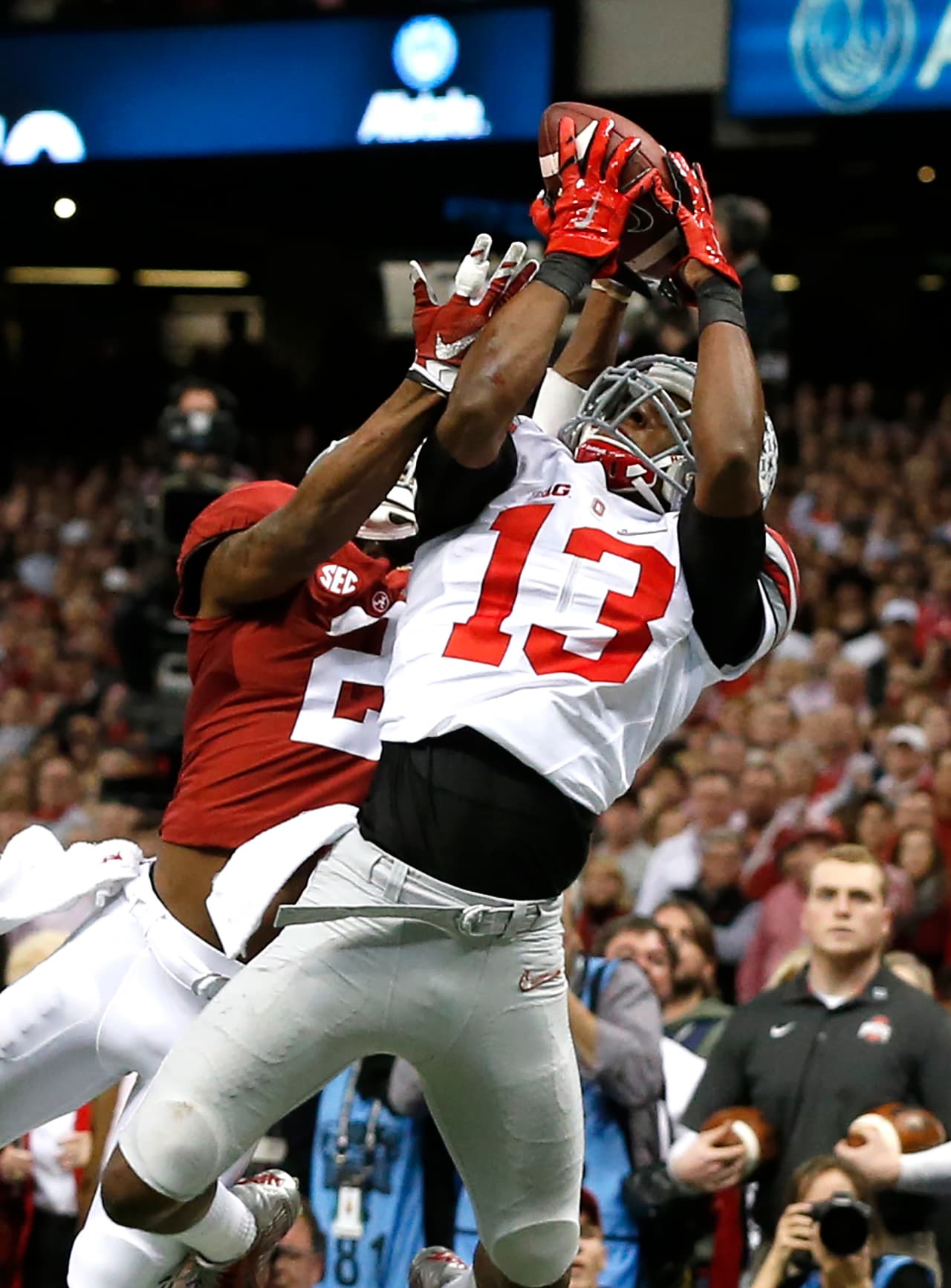 Pick 25 Pittsburgh Steelers: CB ELI APPLE, Ohio St.