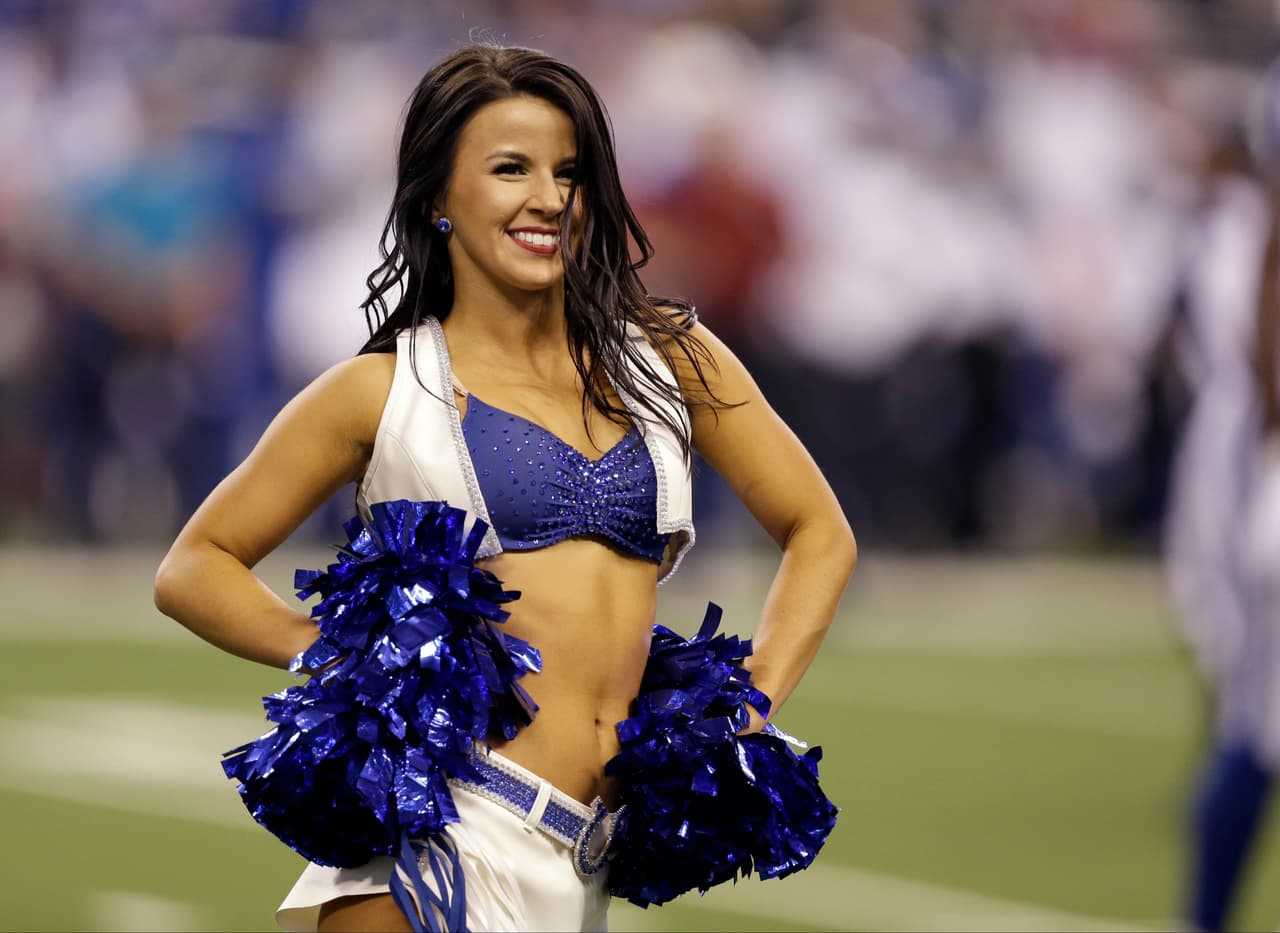 Para finalizar el 'Día de Acción de Gracias' los Acereros de Pittsburgh visitaron a los Potros de Indianapolis en el Lucas Oil Stadium.