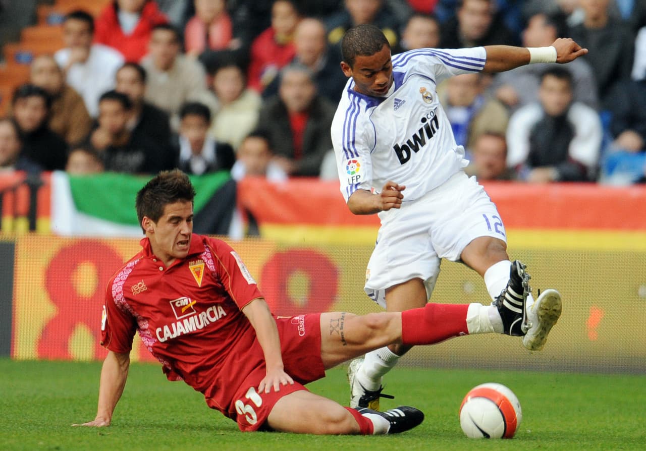 El último paso de Real Murcia por la Primera División fue en la temporada 2007/2008. Ahora su realidad es distinta con deudas que en total van por poco más de 44 millones de euros.