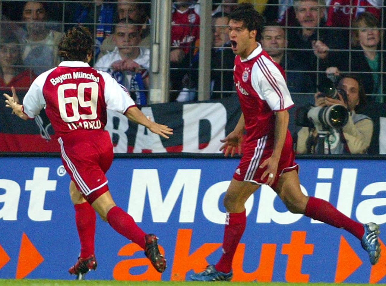 Bixente Lizarazu llevó el 69 en su etapa con el Bayern Múnich. No tenía nada que ver con temas sexuales, sino con su año de nacimiento.