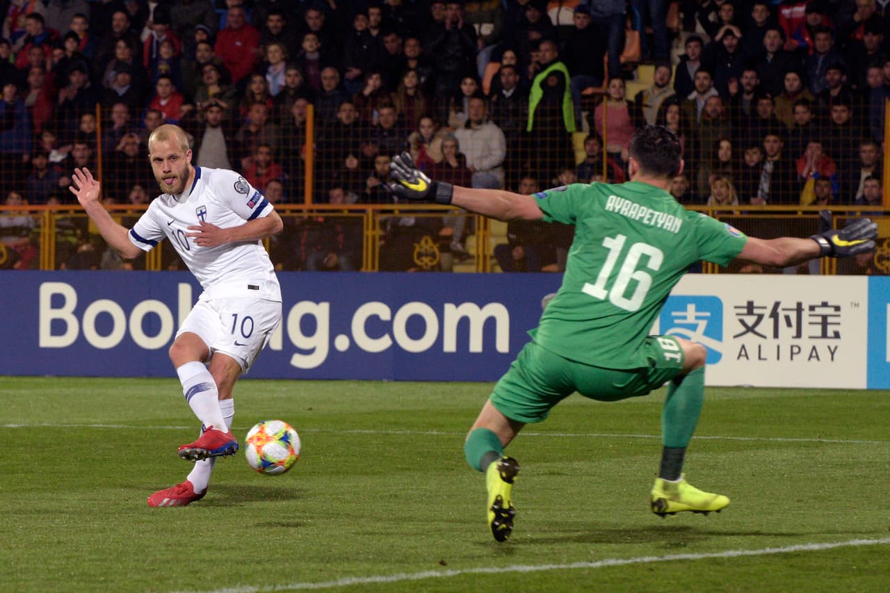 Mientras que los fineses habían caído por 2-0 en su visita a Italia en la primera jornada. Era un duelo de necesitados.